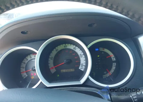 2014 Toyota Tacoma Base V6 from USA, damaged, VIN 3TMLU4EN1EM158798